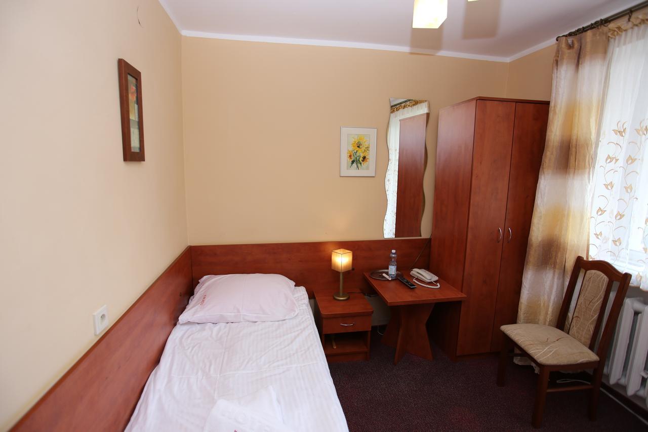 Hotel Kakadu Konin  Luaran gambar